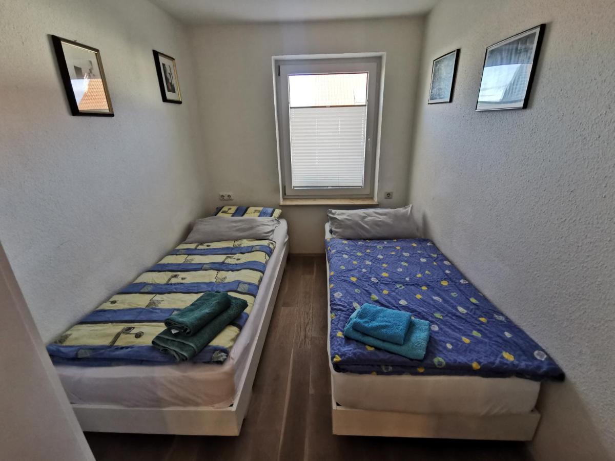 Ferienwohnung Und Pension Guertler Werdau Buitenkant foto