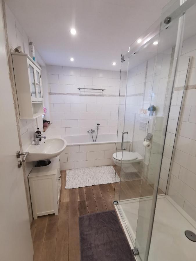 Ferienwohnung Und Pension Guertler Werdau Buitenkant foto